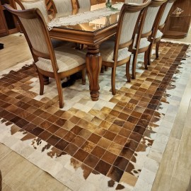 Tapete em couro de boi  1,50 x 2,50 7x7