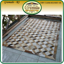Tapete couro de boi 1,85 x 2,00 3D